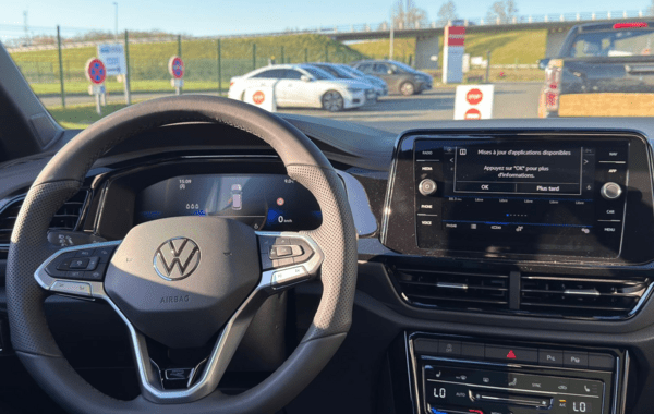 volkswagen-t-roc-2-0-tdi-150ch-r-line-dsg7 - 153474686