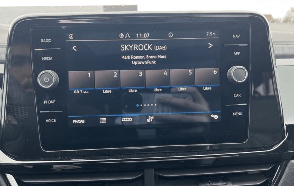 volkswagen-t-roc-2-0-tdi-150ch-r-line-dsg7 - 153494686