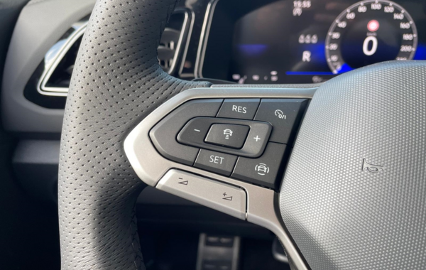 volkswagen-t-roc-2-0-tdi-150ch-r-line-dsg7 - 153684686