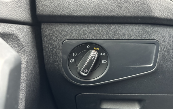 volkswagen-tiguan-2-0-tdi-150ch-bluemotion-technology-carat-edition-4motion-dsg7 - 153824686