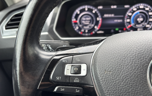 volkswagen-tiguan-2-0-tdi-150ch-bluemotion-technology-carat-edition-4motion-dsg7 - 153824686