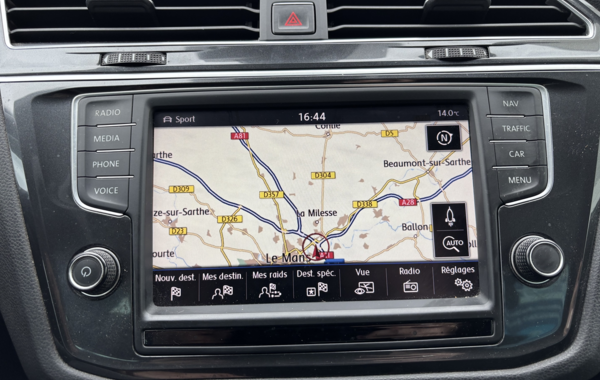 volkswagen-tiguan-2-0-tdi-150ch-bluemotion-technology-carat-edition-4motion-dsg7 - 153824686