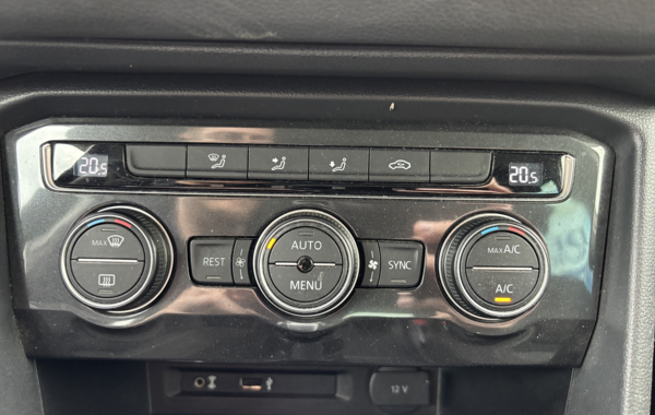 volkswagen-tiguan-2-0-tdi-150ch-bluemotion-technology-carat-edition-4motion-dsg7 - 153824686