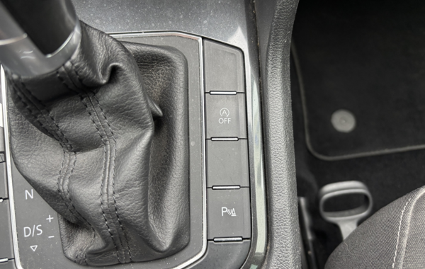 volkswagen-tiguan-2-0-tdi-150ch-bluemotion-technology-carat-edition-4motion-dsg7 - 153824686