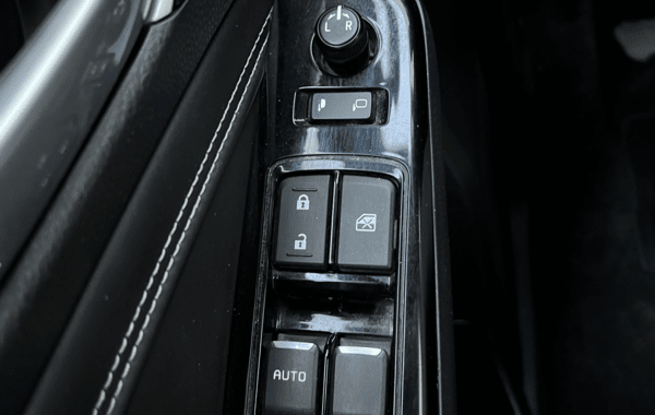 isuzu-d-max-1-9-ddi-164ch-n60-ff-space-a-t - 153924686