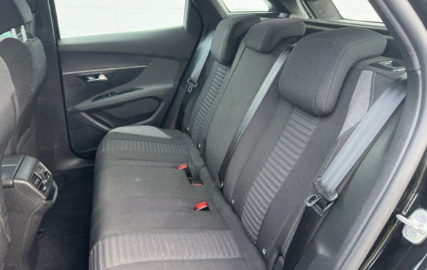 peugeot-3008-1-2-puretech-130ch-s-s-active-pack - 153964686