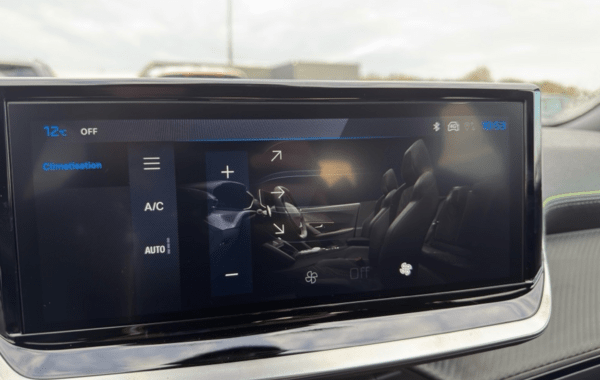 peugeot-2008-1-2-hybrid-145ch-gt-e-dcs6 - 154254686