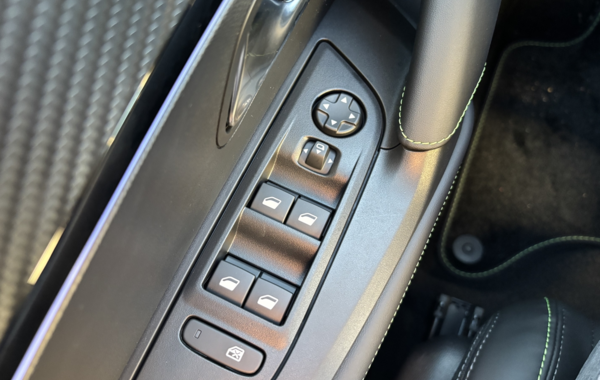 peugeot-2008-1-2-hybrid-145ch-gt-e-dcs6 - 154274686