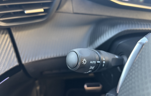 peugeot-2008-1-2-hybrid-145ch-gt-e-dcs6 - 154274686