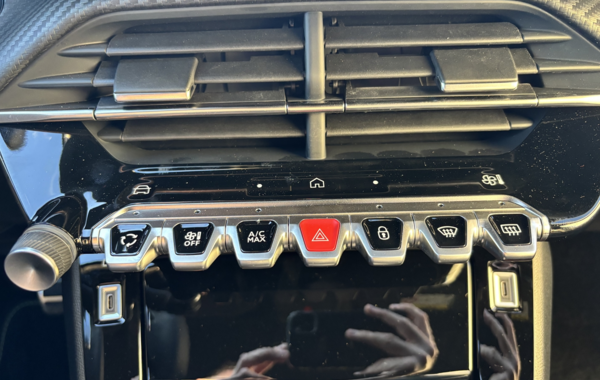 peugeot-2008-1-2-hybrid-145ch-gt-e-dcs6 - 154274686