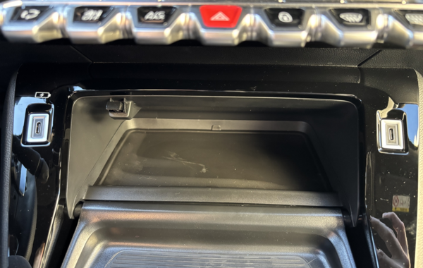 peugeot-2008-1-2-hybrid-145ch-gt-e-dcs6 - 154274686