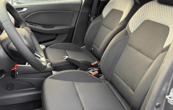 renault-clio-v-1-5-dci-100ch-evolution-25 - 154344686