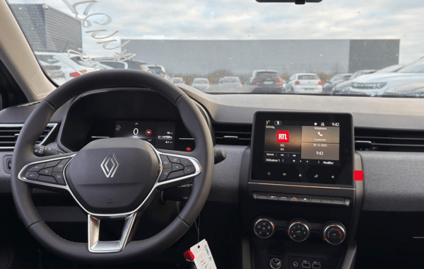 renault-clio-v-1-5-dci-100ch-evolution-25 - 154344686