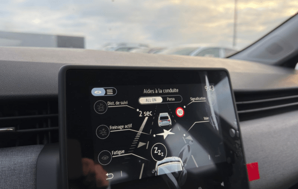 renault-clio-v-1-5-dci-100ch-evolution-25 - 154344686