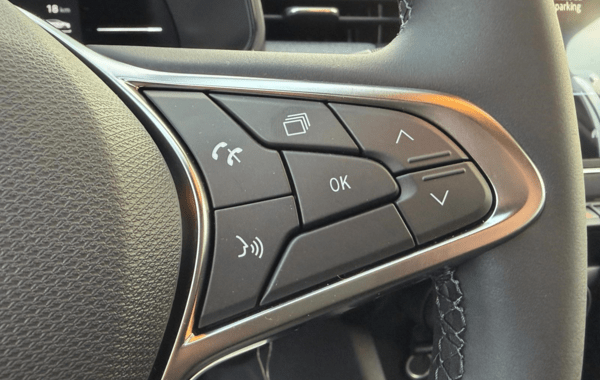 renault-clio-v-1-5-dci-100ch-evolution-25 - 154344686