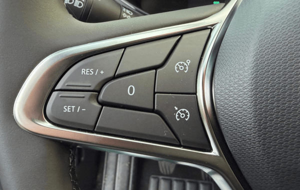 renault-clio-v-1-5-dci-100ch-evolution-25 - 154344686