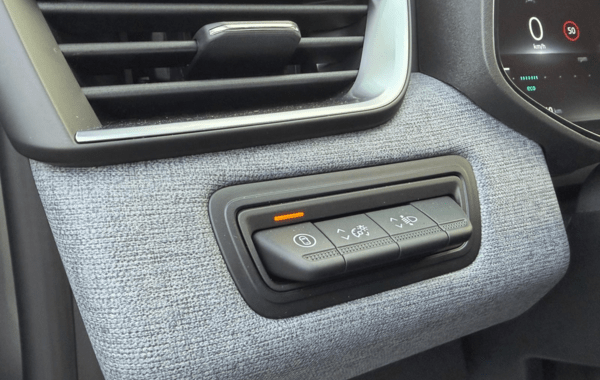 renault-clio-v-1-5-dci-100ch-evolution-25 - 154344686