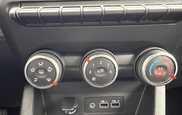 renault-clio-v-1-5-dci-100ch-evolution-25 - 154354686