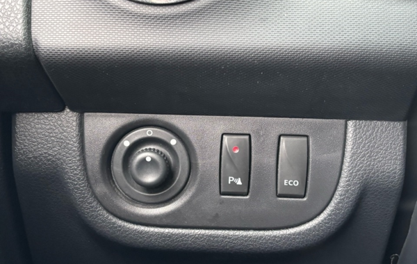 dacia-sandero-0-9-tce-90ch-stepway-prestige-euro6 - 154384686