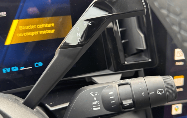 renault-austral-1-2-e-tech-full-hybrid-200ch-techno-25 - 154434686