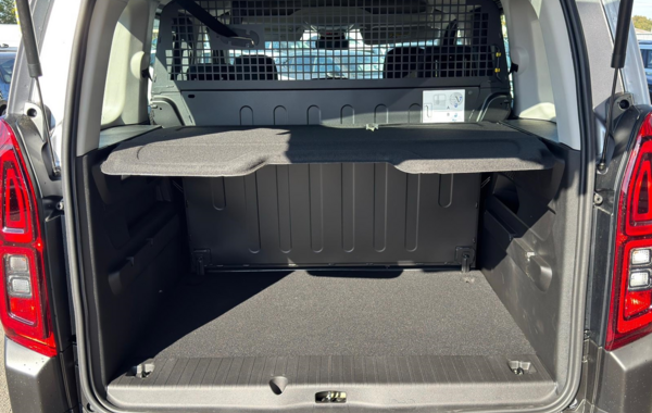 citroen-berlingo-taille-m-1-5-bluehdi-130ch-s-s-plus-5-places - 154614686