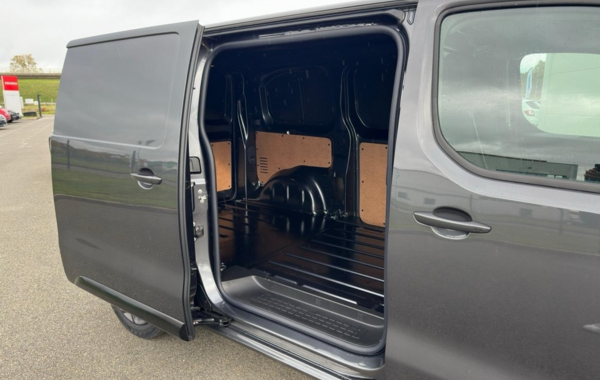 citroen-jumpy-fg-m-2-0-bluehdi-180ch-s-s-eat8 - 154754686