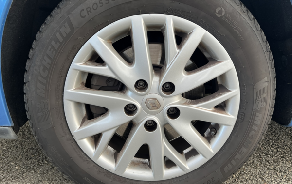 renault-grand-scenic-iii-1-5-dci-110ch-energy-bose-eco2-7-places-2015 - 154904686