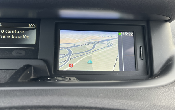 renault-grand-scenic-iii-1-5-dci-110ch-energy-bose-eco2-7-places-2015 - 154904686