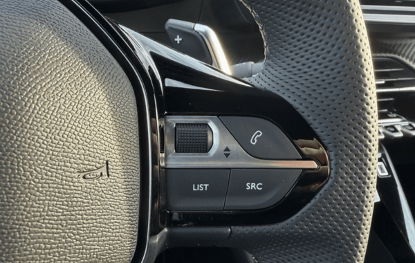 peugeot-2008-1-2-hybrid-145ch-gt-e-dcs6 - 155134686