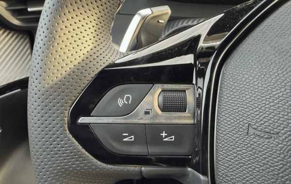 peugeot-2008-1-2-hybrid-145ch-gt-e-dcs6 - 155134686