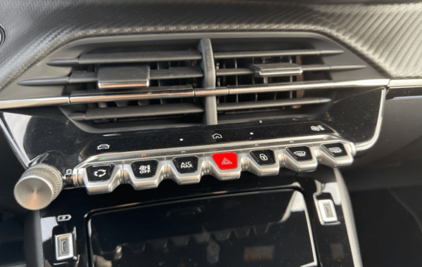 peugeot-2008-1-2-hybrid-145ch-gt-e-dcs6 - 155134686