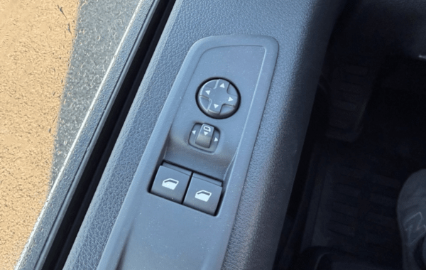 peugeot-expert-fg-m-2-0-bluehdi-180ch-s-s-eat8 - 155374686