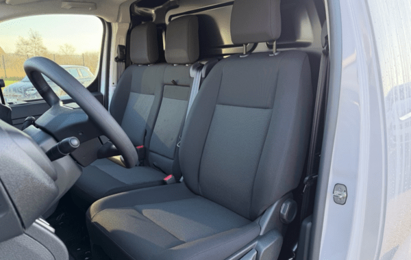 peugeot-expert-fg-m-2-0-bluehdi-180ch-s-s-eat8 - 155414686