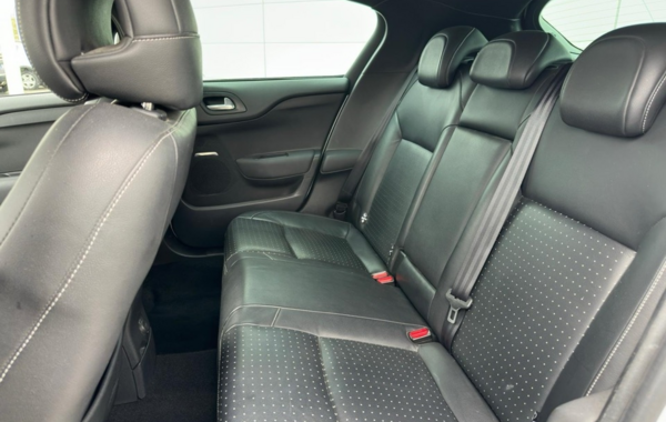 citroen-ds4-2-0-bluehdi-180ch-sport-chic-s-s-eat6 - 155474686