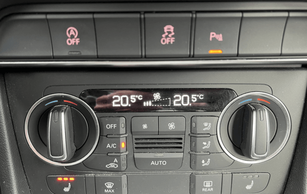 audi-q3-1-4-tfsi-150ch-cod-ambiente-s-tronic-6 - 155644686