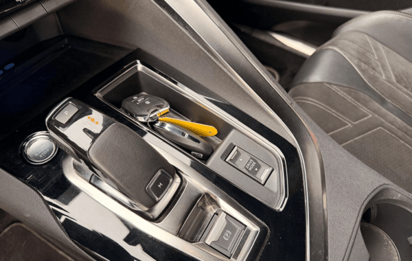 peugeot-3008-1-5-bluehdi-130ch-s-s-gt-eat8 - 155664686