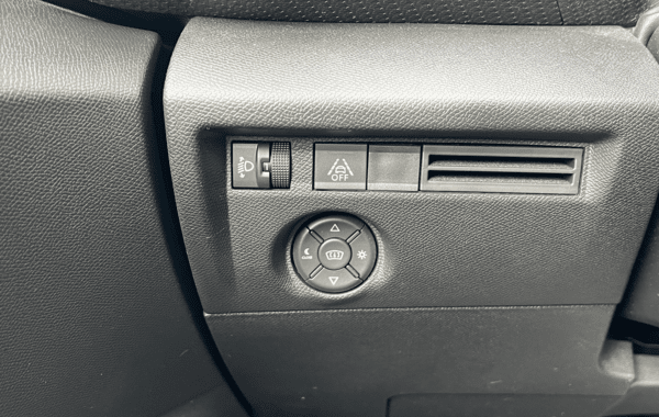 citroen-c4-bluehdi-130ch-s-s-shine-eat8 - 156124686