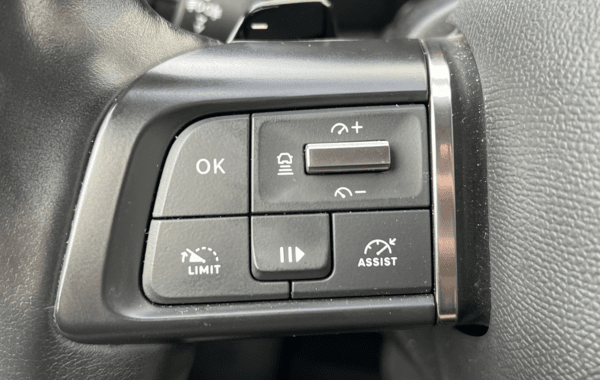 citroen-c4-bluehdi-130ch-s-s-shine-eat8 - 156124686