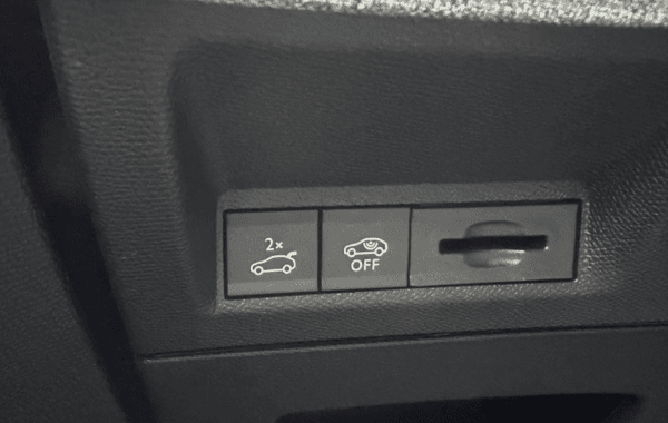 peugeot-3008-1-2-hybrid-145ch-gt-e-dcs6 - 156244686