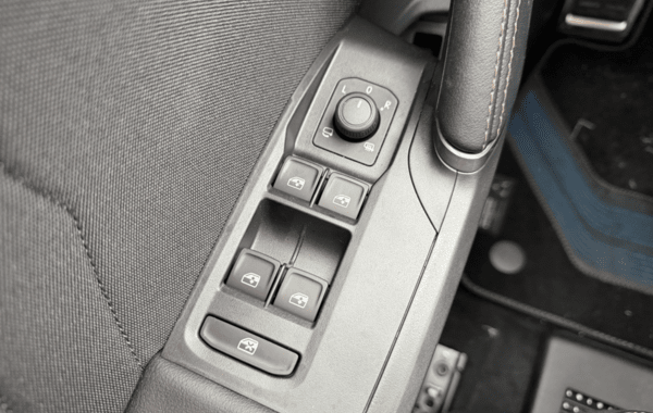 cupra-leon-st-1-5-etsi-hybrid-150ch-v-dsg7 - 156504686