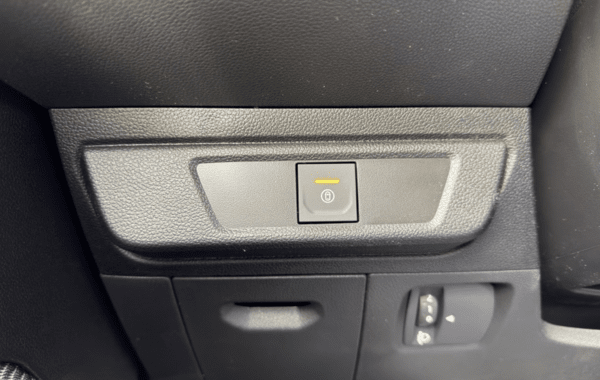 dacia-sandero-1-0-tce-90ch-stepway-expression-auto-24 - 156584686