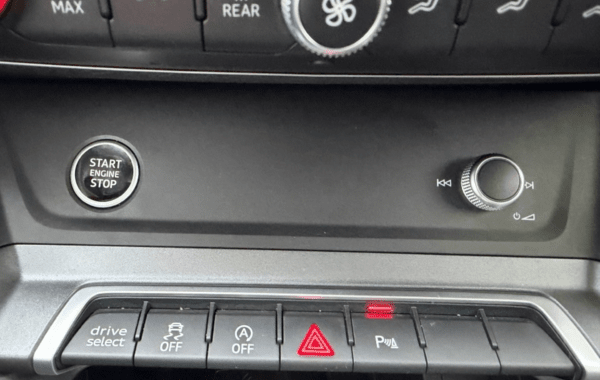 audi-q3-35-tdi-150ch-s-line-s-tronic-7 - 156684686