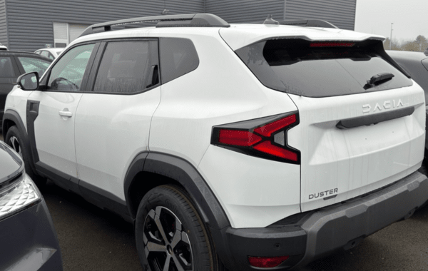 dacia-duster-1-6-hybrid-140ch-journey - 156884686