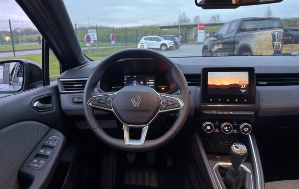 renault-clio-v-1-0-tce-90ch-techno-24 - 157084686