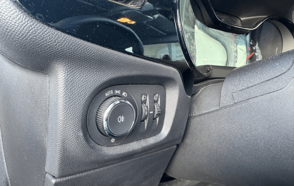 opel-corsa-1-2-75ch - 157194686