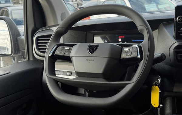 peugeot-expert-fg-xl-2-0-bluehdi-180ch-s-s-cabine-approfondie-fixe-eat8 - 157394686