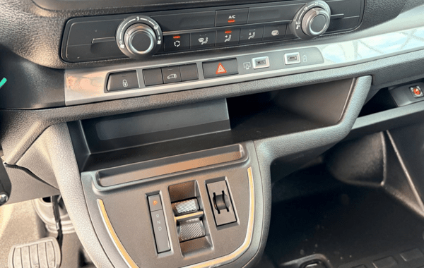 peugeot-expert-fg-m-2-0-bluehdi-180ch-s-s-eat8 - 157404686