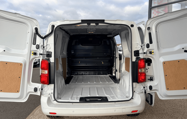 peugeot-expert-fg-m-2-0-bluehdi-180ch-s-s-eat8 - 157404686