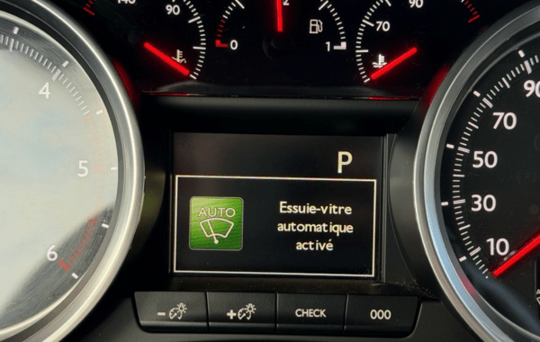 peugeot-508-2-0-bluehdi-180ch-fap-allure-business-eat6 - 157434686