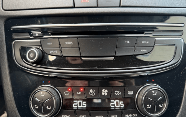 peugeot-508-2-0-bluehdi-180ch-fap-allure-business-eat6 - 157434686